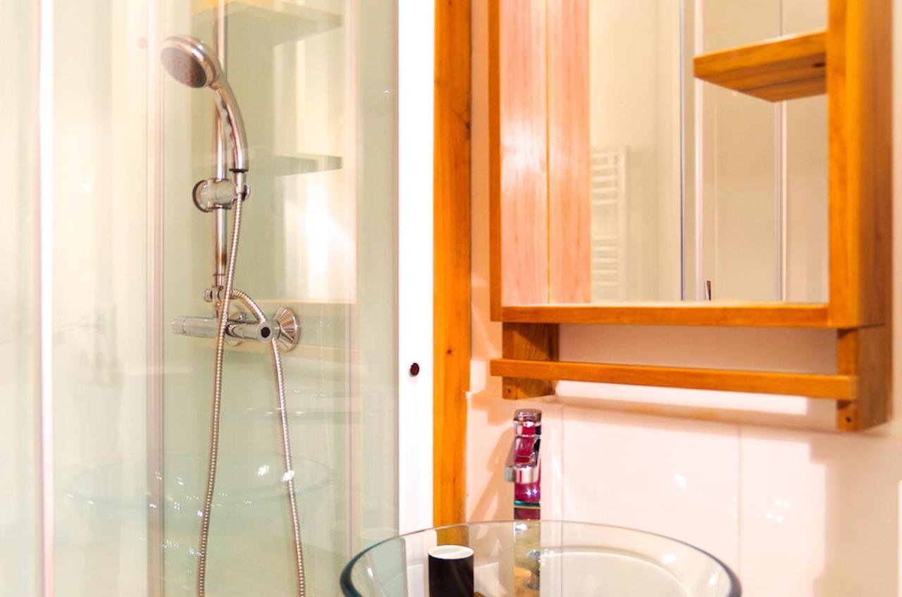 Sainte Catherine - Duplex 1 Chambre Proche Des Boutiques Du Centre Ville Bordeaux Ngoại thất bức ảnh